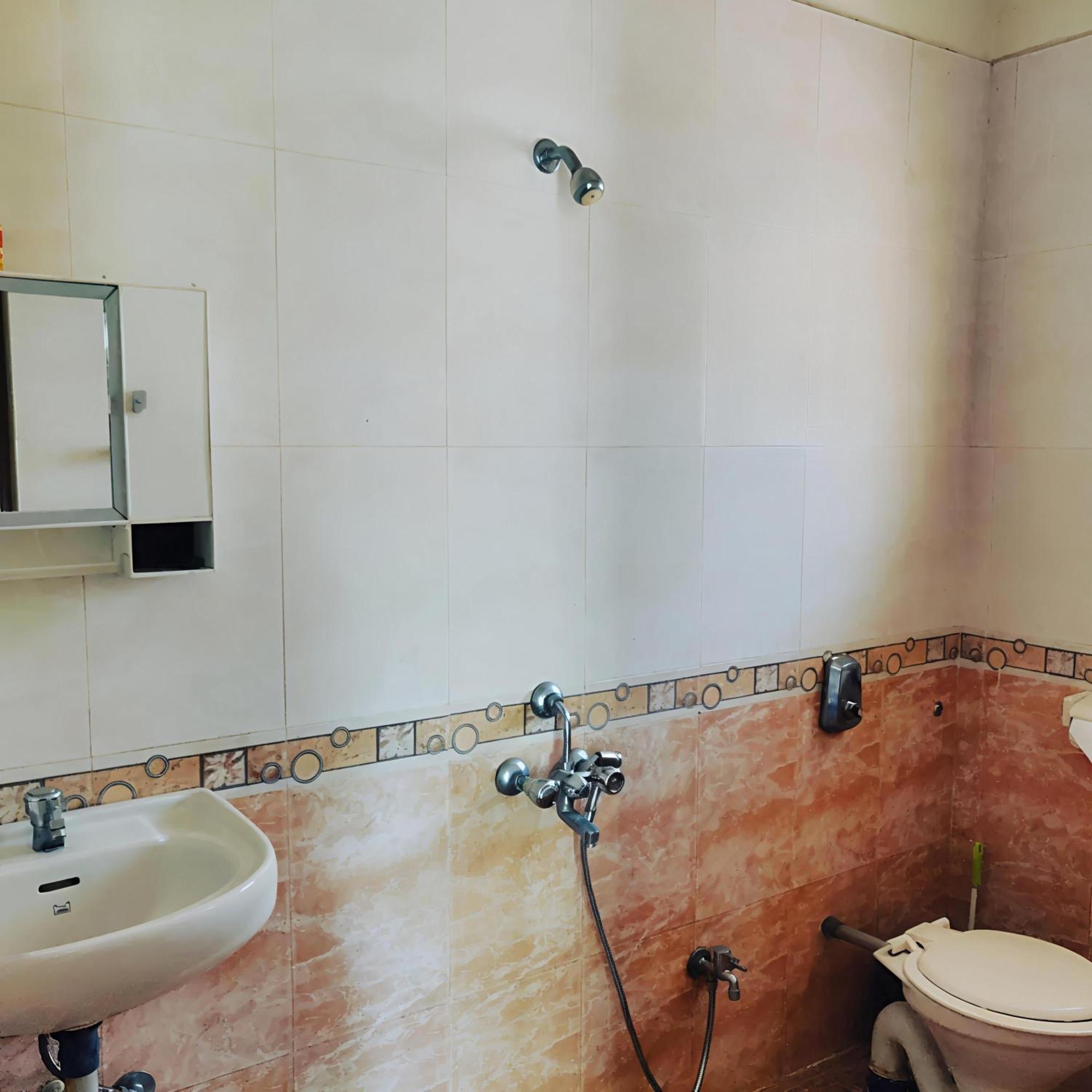 Ocean Walk Apartments 2Bhk Calangute Exterior foto